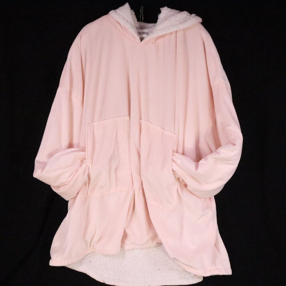Fleece Lined Pink Hoodie Blanket/shirt/jacket Extremely soft